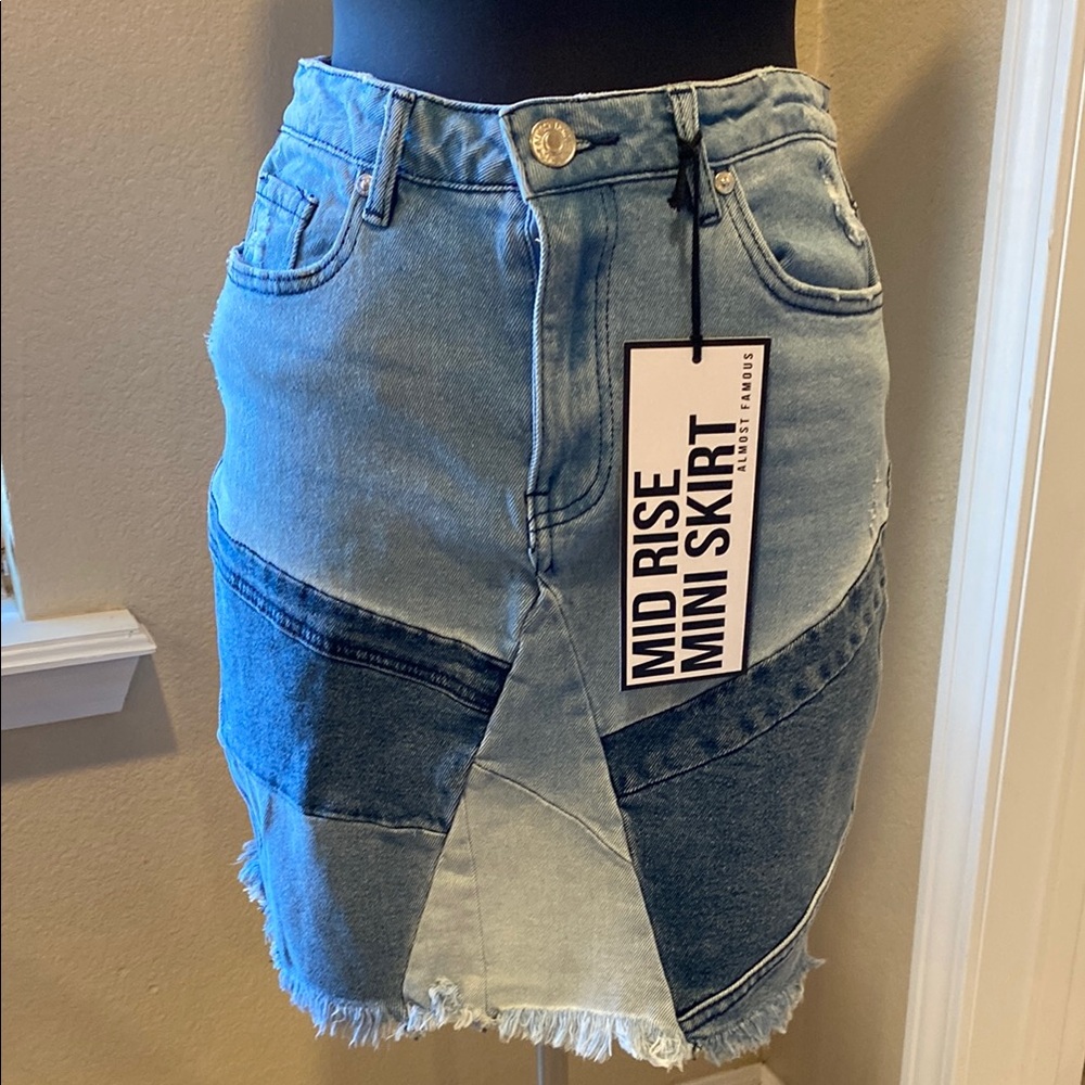 Almost Famous Denim Mid Rise Mini Skirt
